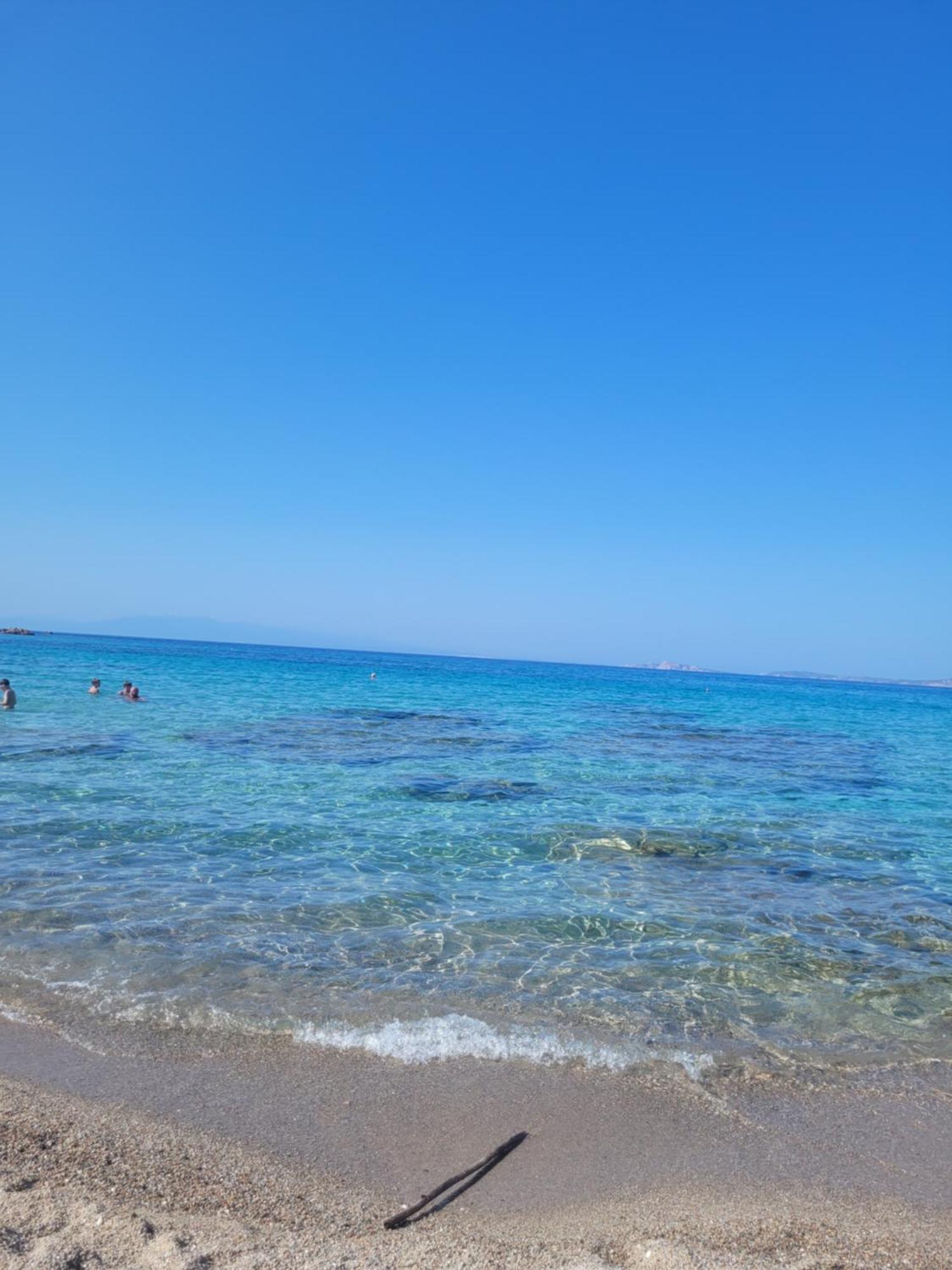 Surf House Mirice Daire Vignola Mare Dış mekan fotoğraf